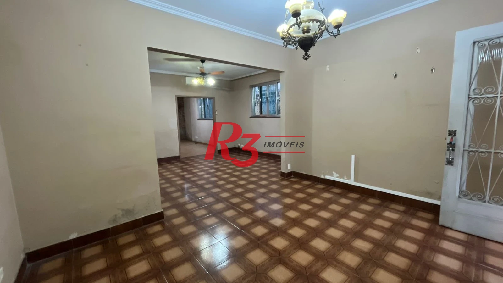 Casa com 3 dormitórios para alugar, 283 m² por R$ 12.000,00/mês - Macuco - Santos/SP