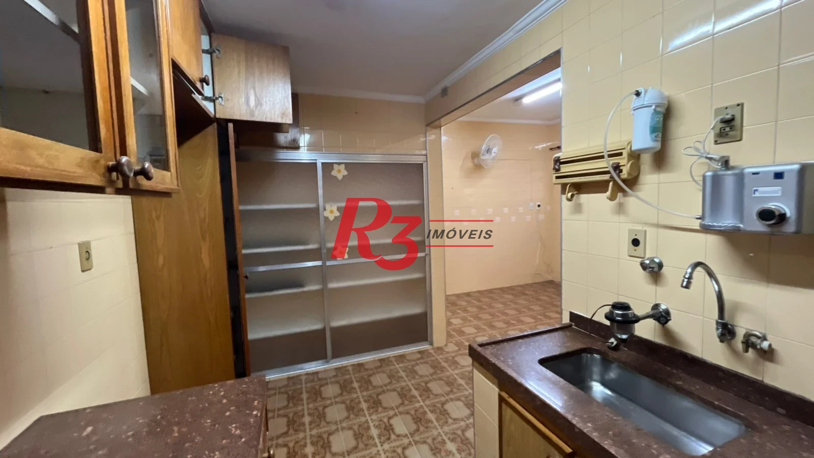 Casa com 4 dormitórios para alugar, 263 m² por R$ 15.000,00/mês - Macuco - Santos/SP