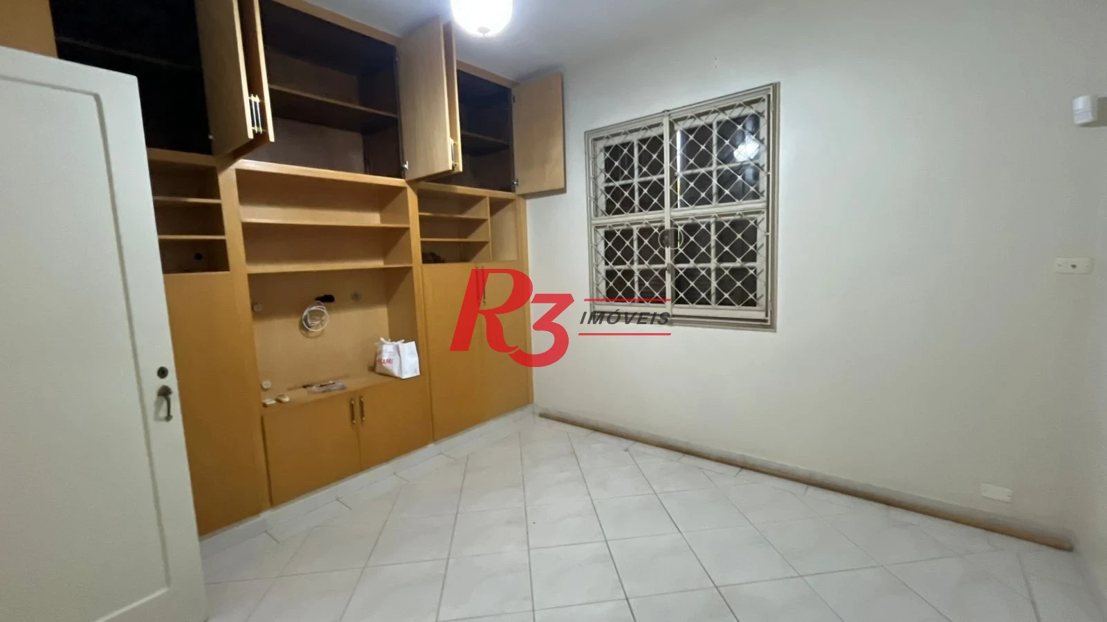 Casa com 4 dormitórios para alugar, 263 m² por R$ 15.000,00/mês - Macuco - Santos/SP