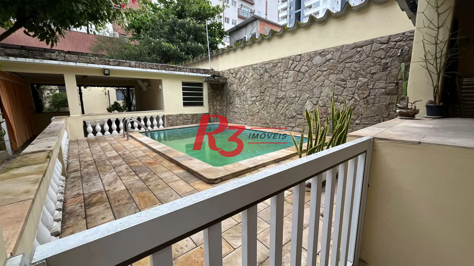 Casa com 4 dormitórios para alugar, 263 m² por R$ 15.000,00/mês - Macuco - Santos/SP