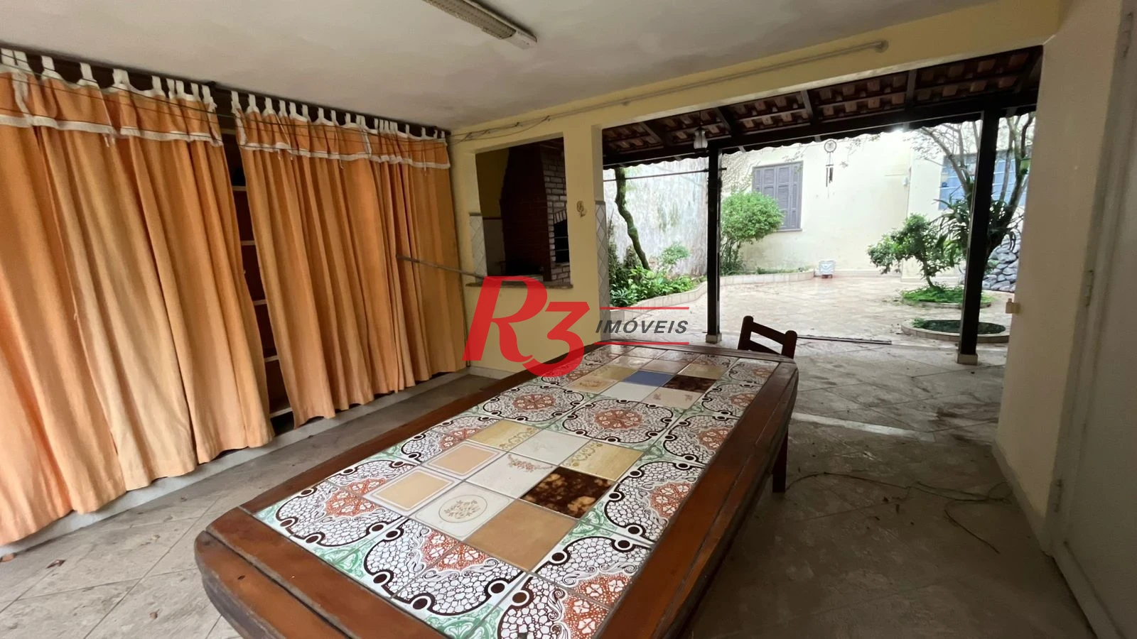 Casa com 4 dormitórios para alugar, 263 m² por R$ 15.000,00/mês - Macuco - Santos/SP