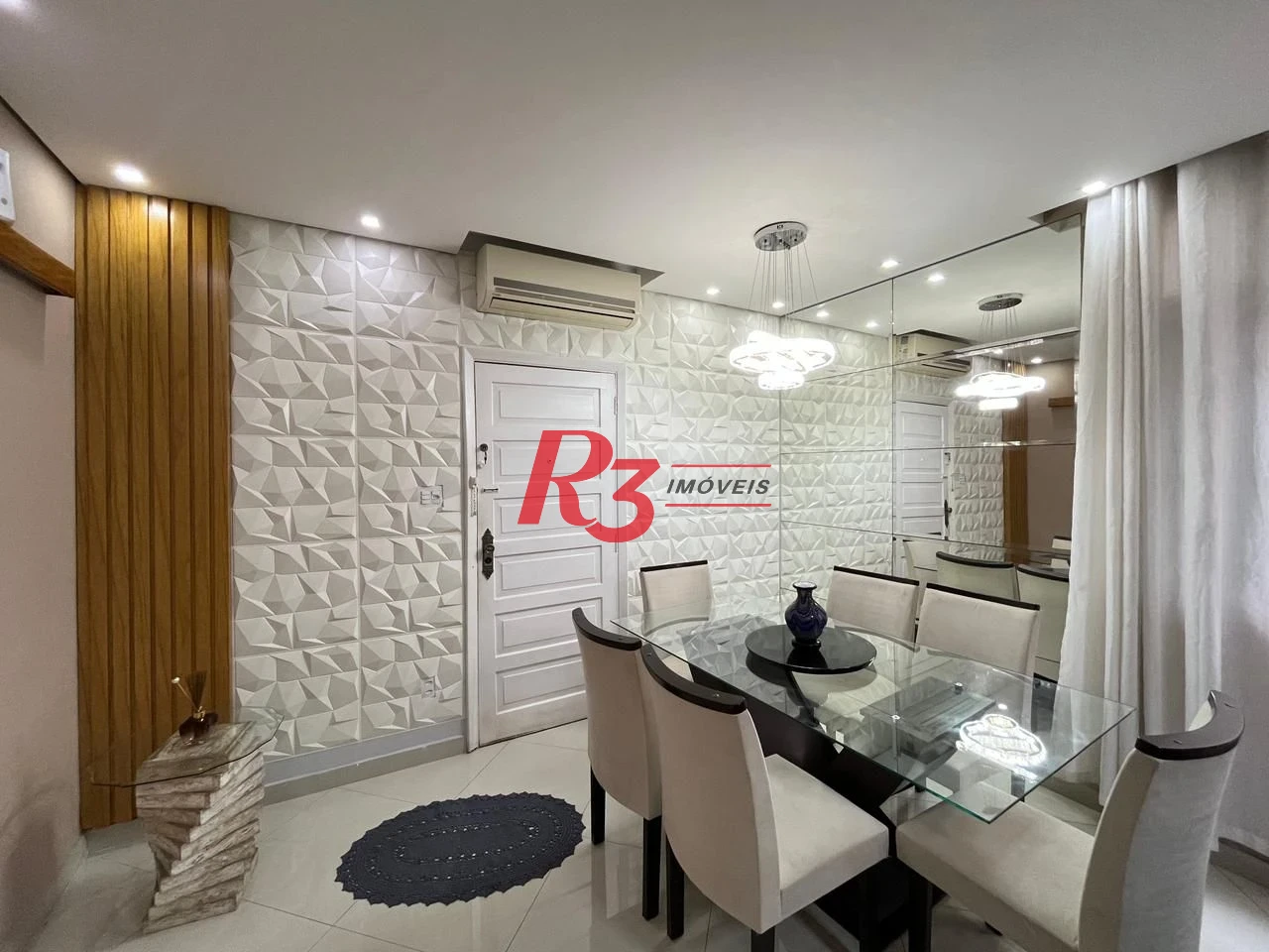 Apartamento com 3 dormitórios à venda, 104 m² por R$ 590.000,00 - Gonzaga - Santos/SP