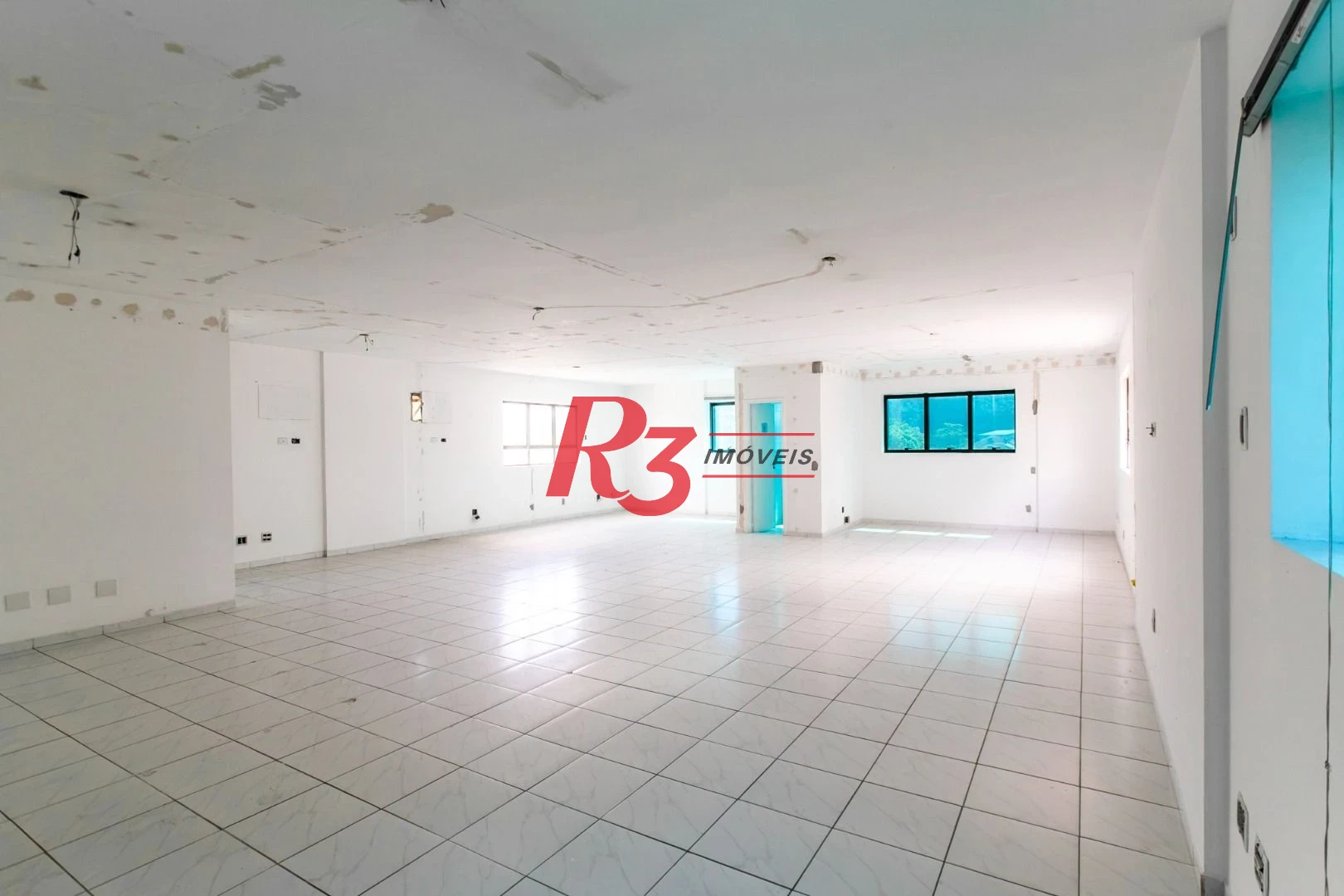 Sala para alugar, 115 m² por R$ 4.500,00/mês - Gonzaga - Santos/SP