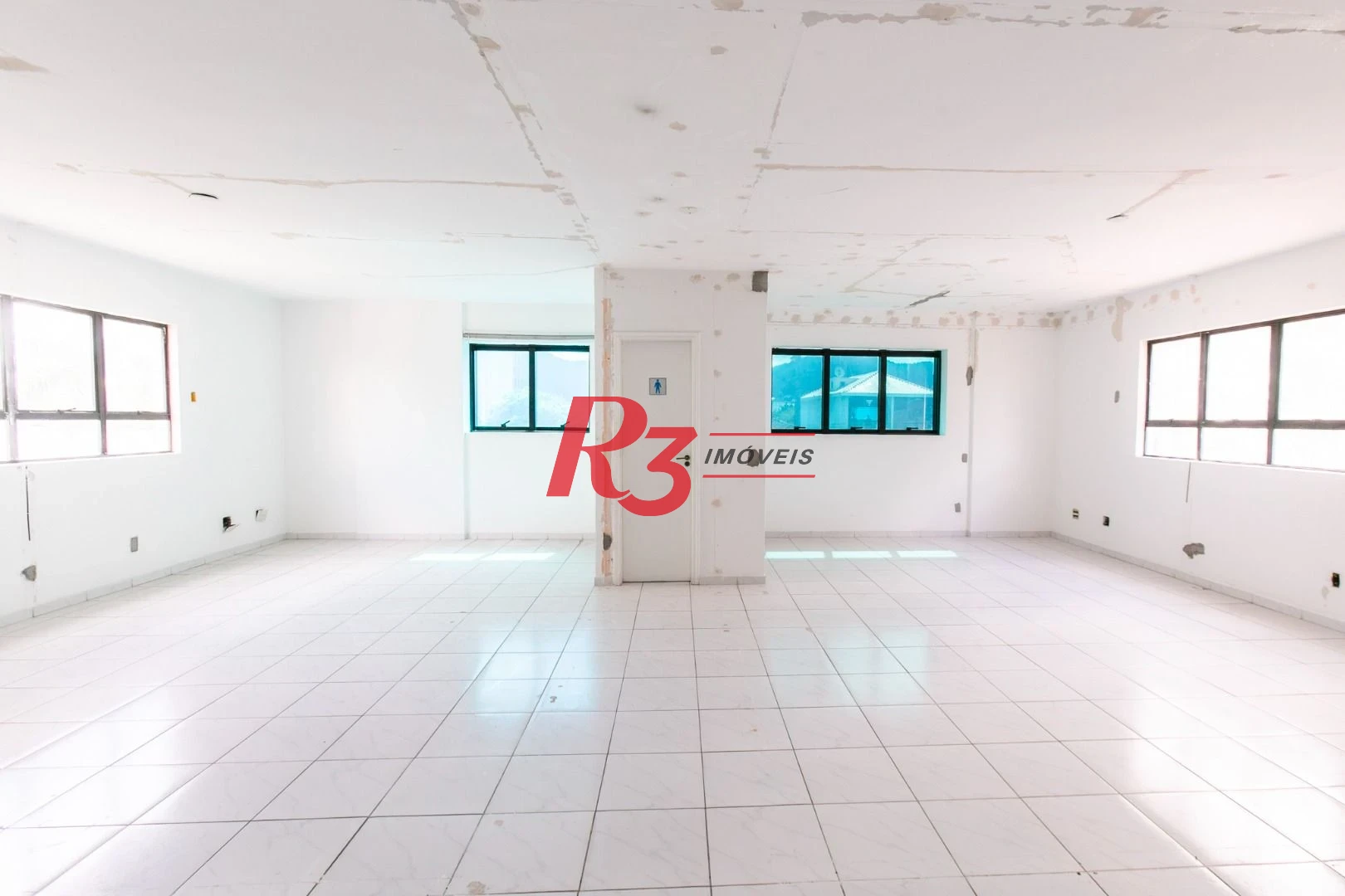 Sala para alugar, 115 m² por R$ 4.500,00/mês - Gonzaga - Santos/SP