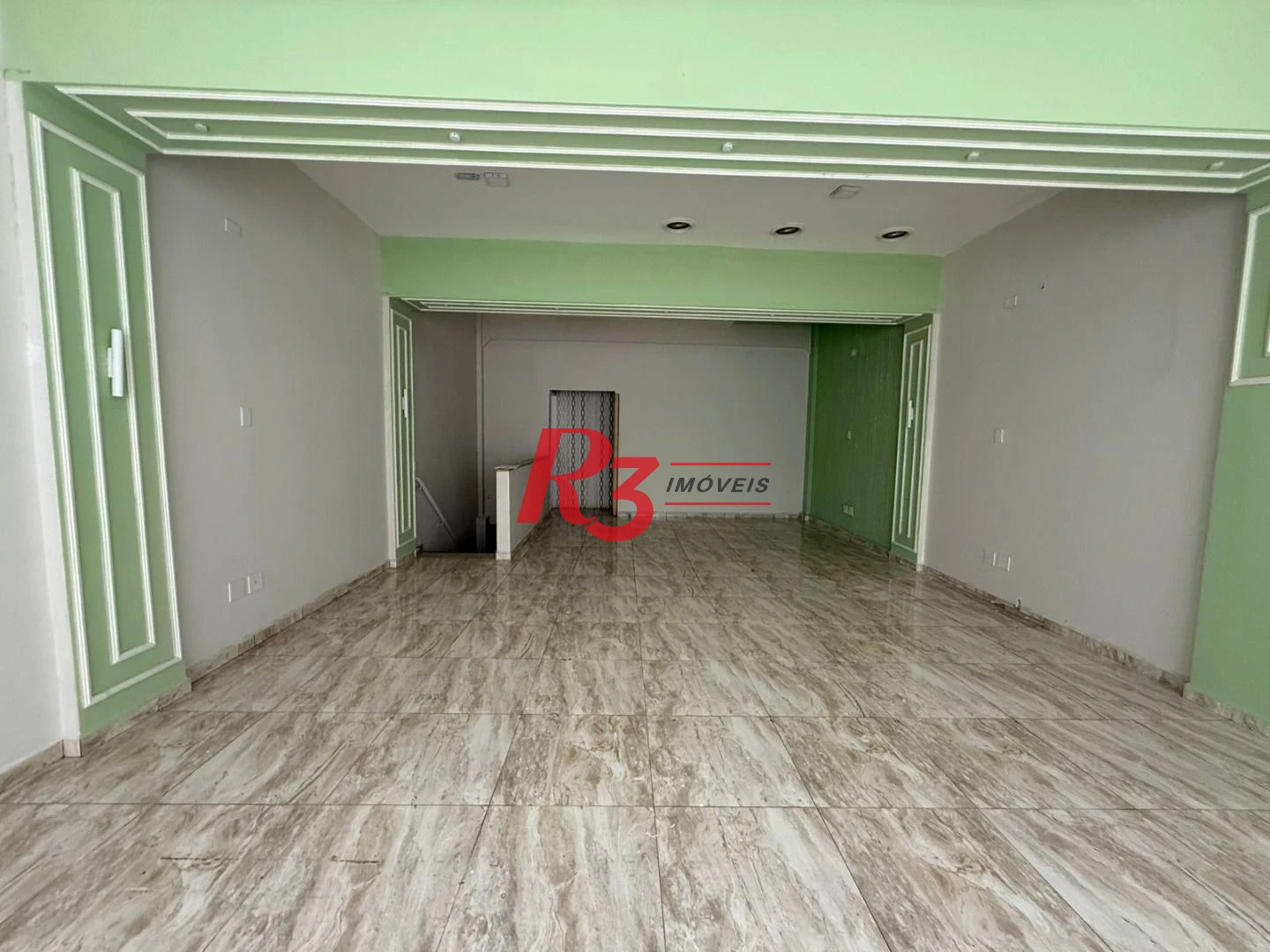 Loja para alugar, 127 m² por R$ 22.436,00/mês - Gonzaga - Santos/SP