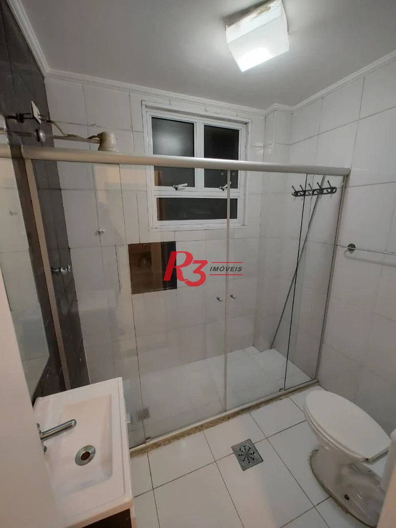 Apartamento com 2 dormitórios à venda, 56 m² por R$ 415.000,00 - José Menino - Santos/SP