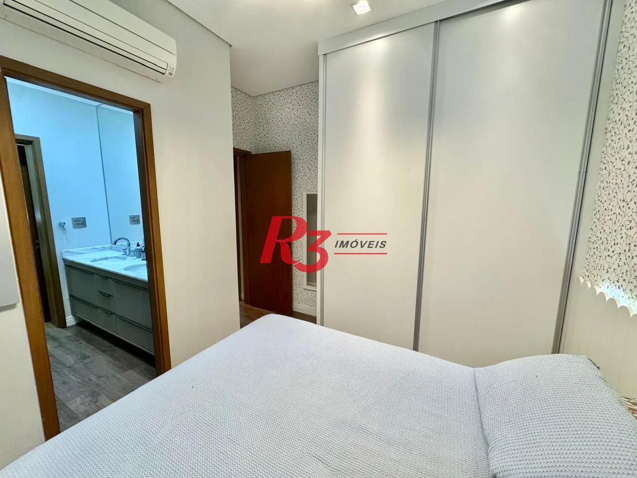 Apartamento com 3 dormitórios, 160 m² - venda por R$ 2.150.000,00 ou aluguel por R$ 15.764,00/mês - Boqueirão - Santos/SP