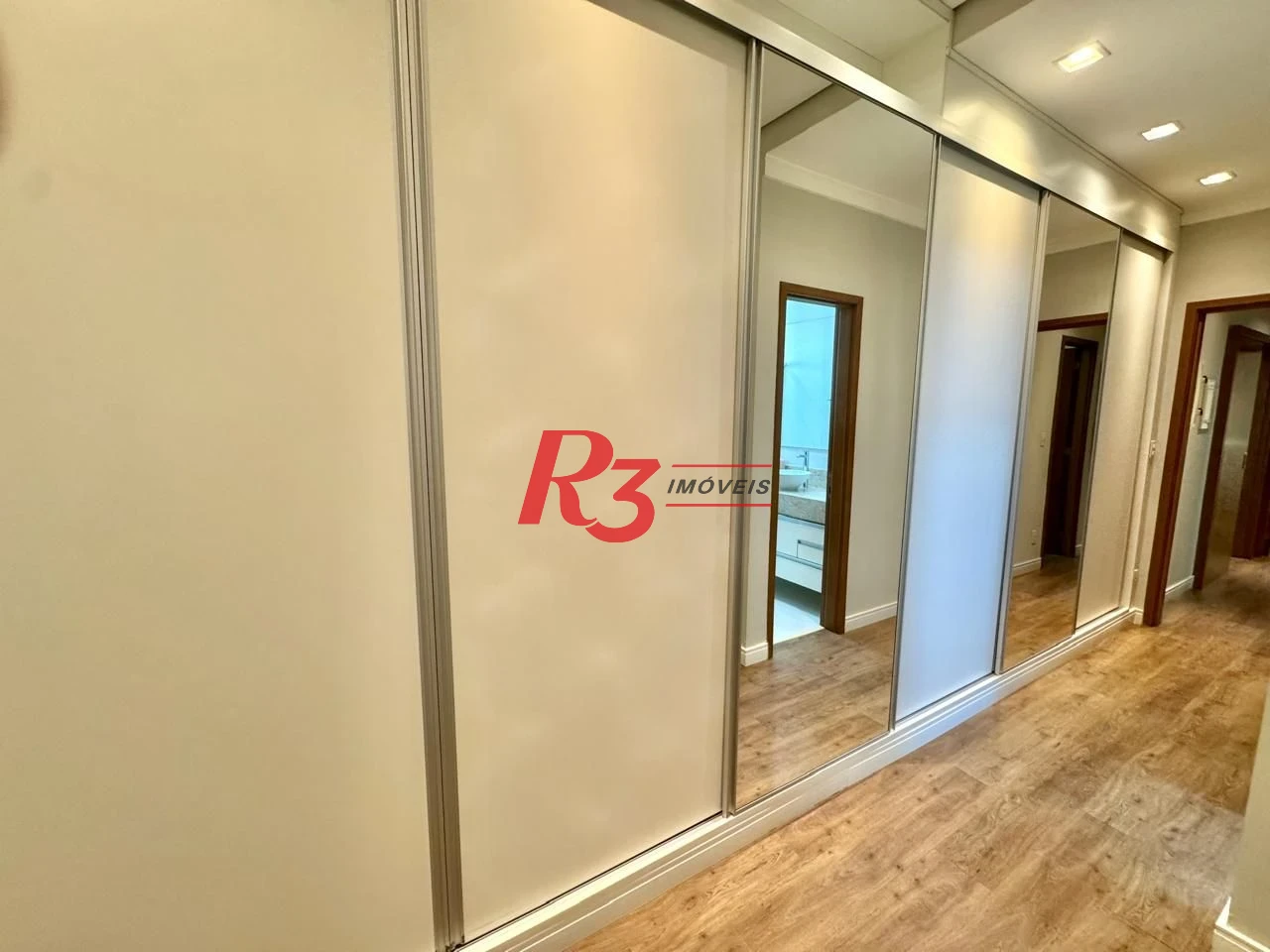 Apartamento com 3 dormitórios, 160 m² - venda por R$ 2.150.000,00 ou aluguel por R$ 15.764,00/mês - Boqueirão - Santos/SP
