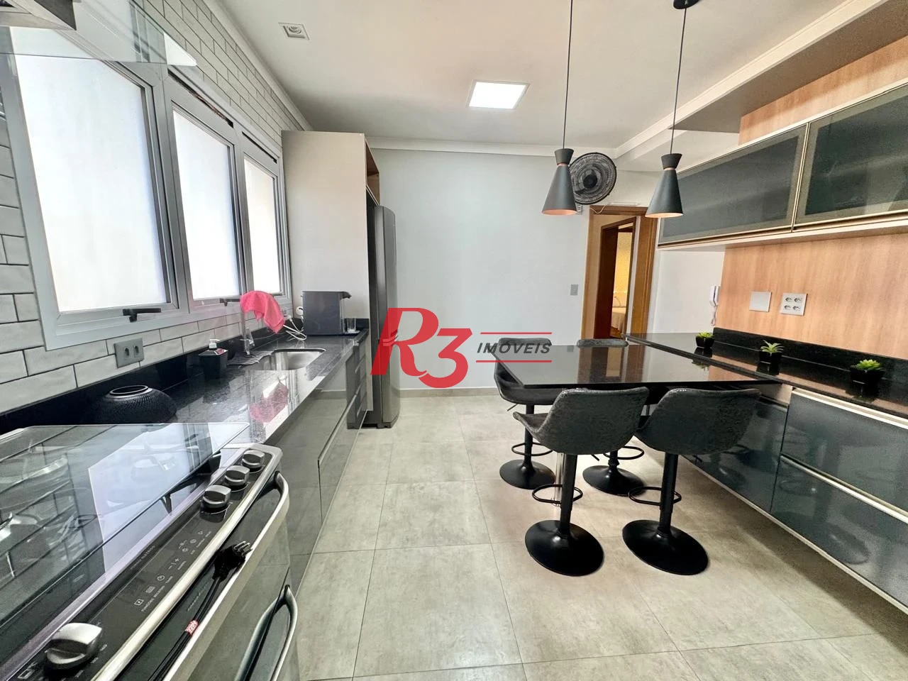 Apartamento com 3 dormitórios, 160 m² - venda por R$ 2.150.000,00 ou aluguel por R$ 15.764,00/mês - Boqueirão - Santos/SP