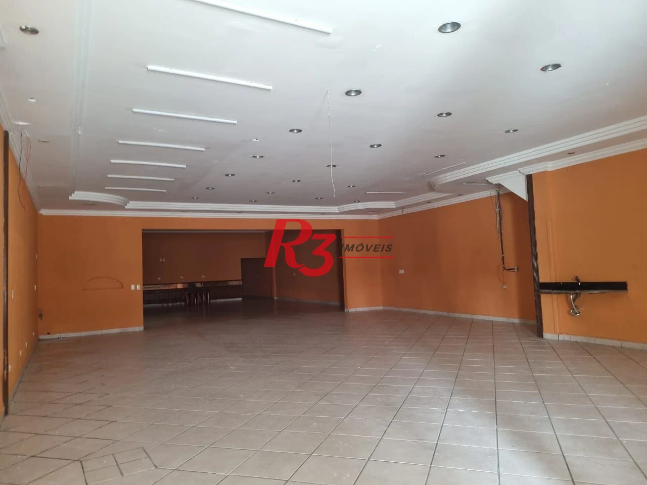 Salão para alugar, 400 m² por R$ 12.494,35/mês - Encruzilhada - Santos/SP