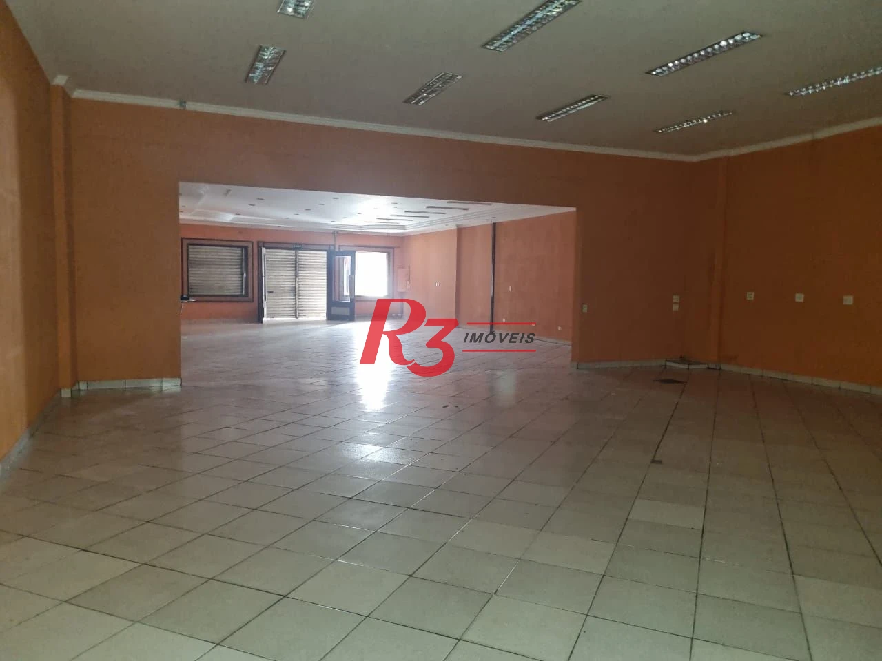 Salão para alugar, 400 m² por R$ 12.494,35/mês - Encruzilhada - Santos/SP