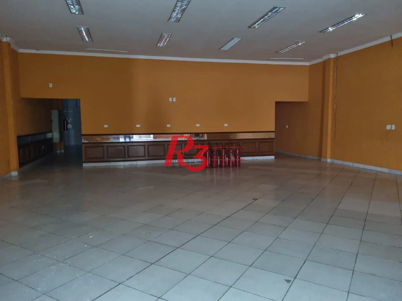 Salão para alugar, 400 m² por R$ 12.494,35/mês - Encruzilhada - Santos/SP