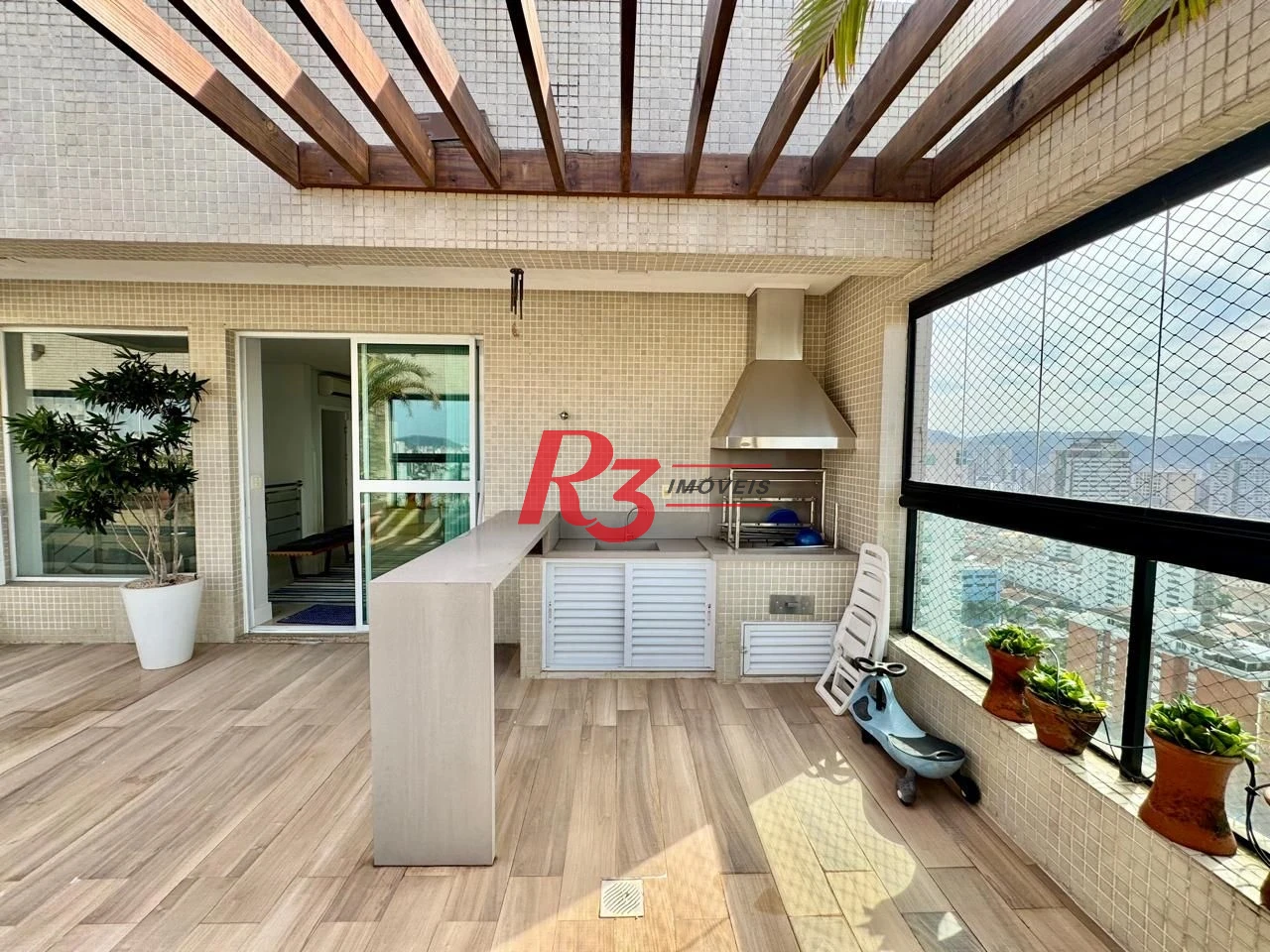 Cobertura com 4 dormitórios à venda, 478 m² por R$ 5.350.000,00 - Vila Rica - Santos/SP