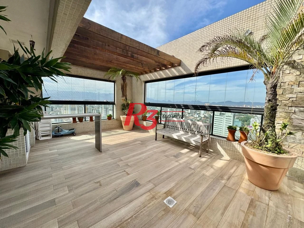 Cobertura com 4 dormitórios à venda, 478 m² por R$ 5.350.000,00 - Vila Rica - Santos/SP