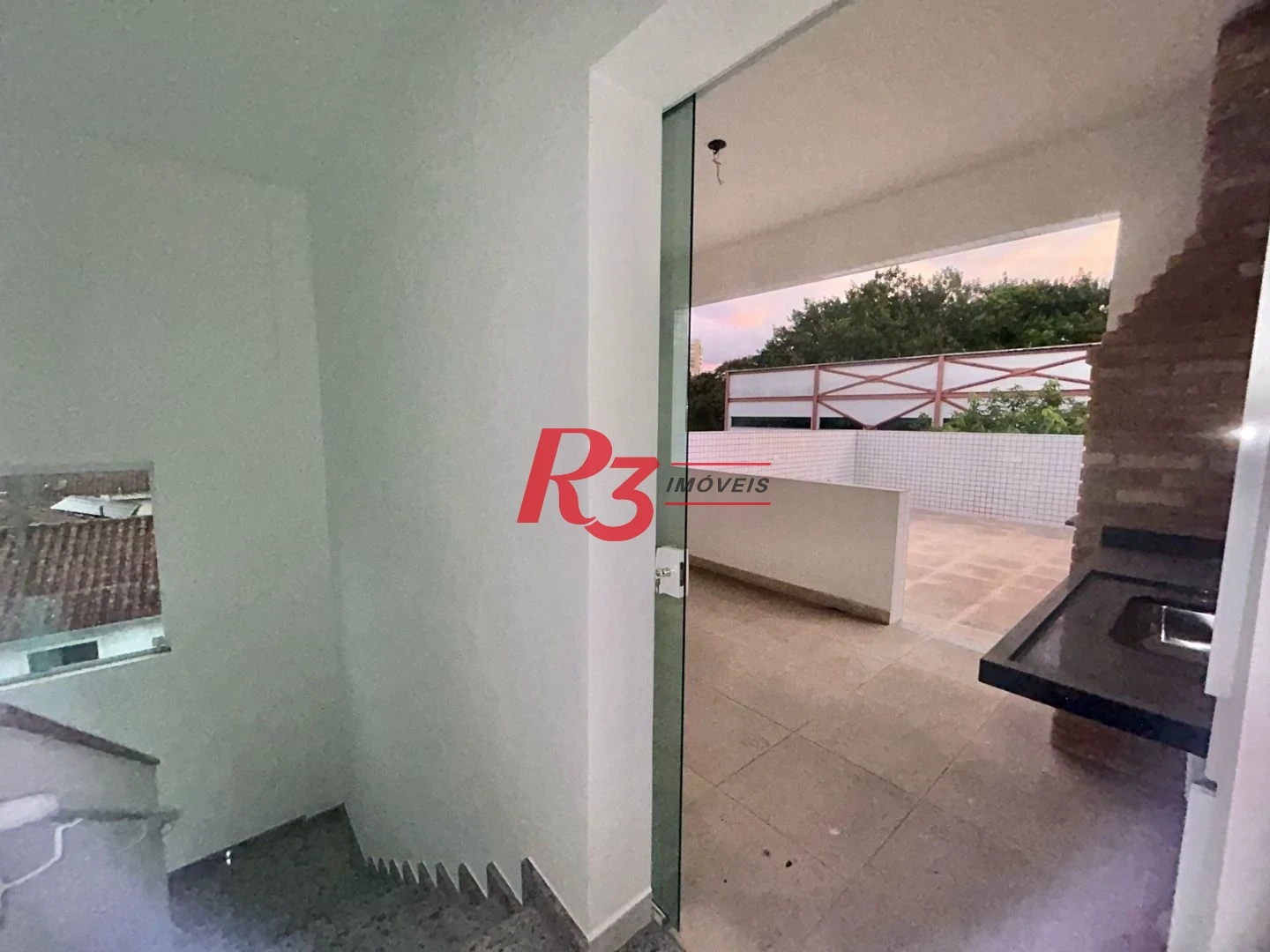 Casa com 3 dormitórios à venda, 84 m² por R$ 1.250.000,00 - Boqueirão - Santos/SP