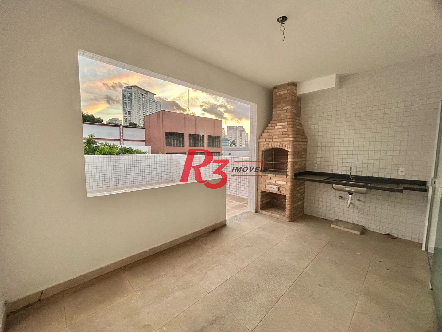 Casa com 3 dormitórios à venda, 84 m² por R$ 1.250.000,00 - Boqueirão - Santos/SP
