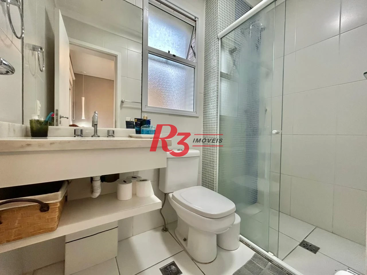 Apartamento com 3 dormitórios à venda, 181 m² por R$ 3.360.000,00 - Gonzaga - Santos/SP