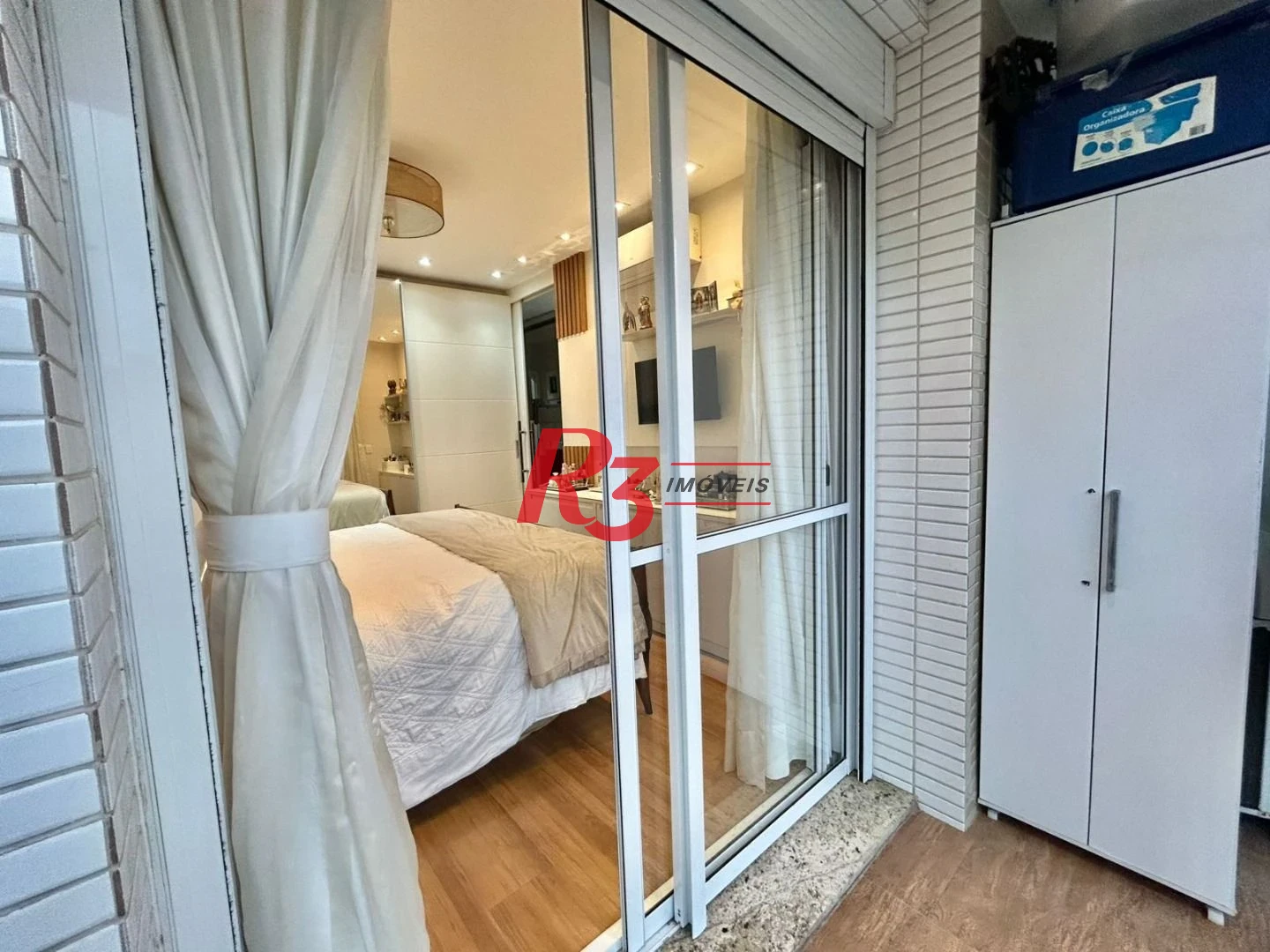 Apartamento com 3 dormitórios à venda, 181 m² por R$ 3.360.000,00 - Gonzaga - Santos/SP