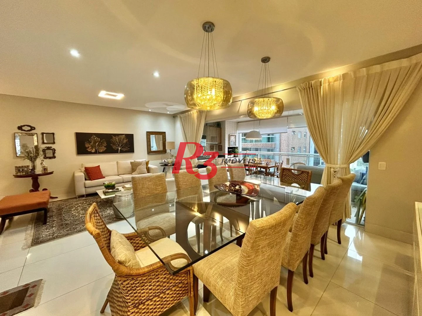Apartamento com 3 dormitórios à venda, 181 m² por R$ 3.360.000,00 - Gonzaga - Santos/SP