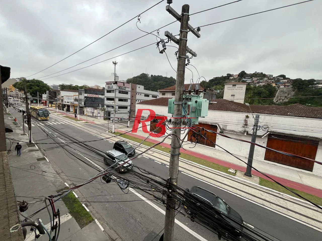 Galpão à venda, 750 m² por R$ 860.000,00 - Centro - Santos/SP