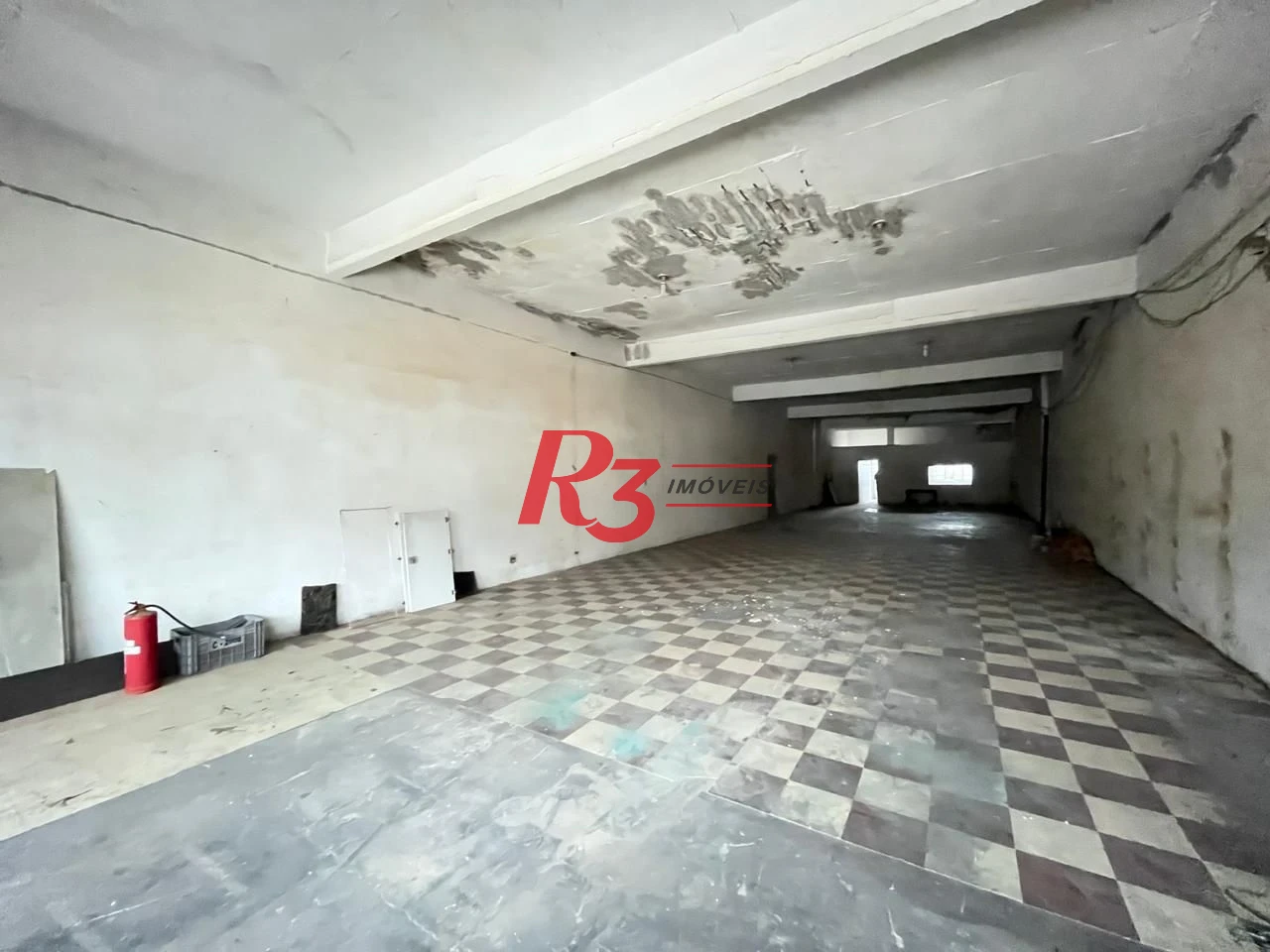 Galpão à venda, 750 m² por R$ 860.000,00 - Centro - Santos/SP