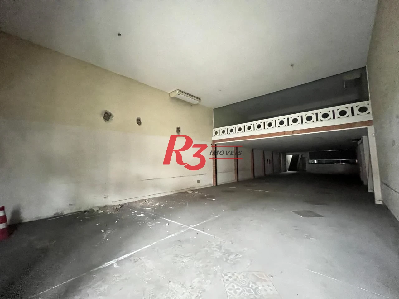 Galpão à venda, 750 m² por R$ 860.000,00 - Centro - Santos/SP