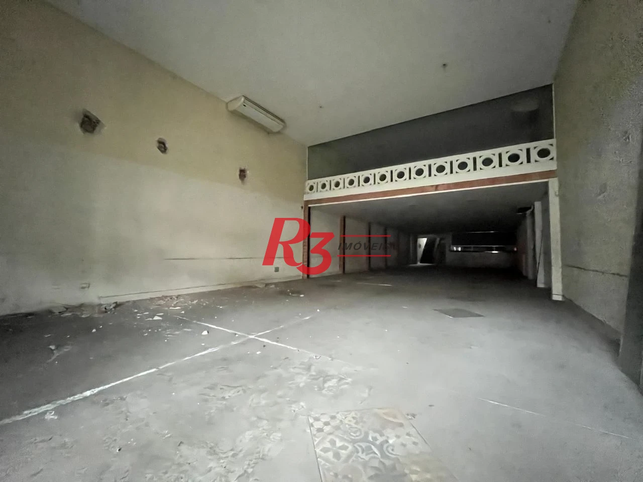 Galpão à venda, 750 m² por R$ 860.000,00 - Centro - Santos/SP