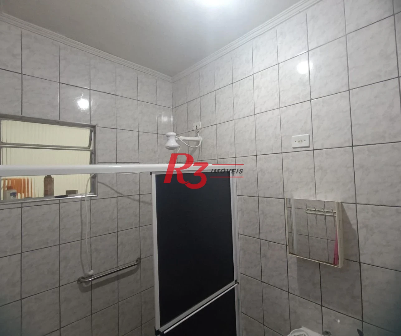 Sobrado com 3 dormitórios à venda, 135 m² por R$ 300.000,00 - Bom Retiro - Santos/SP