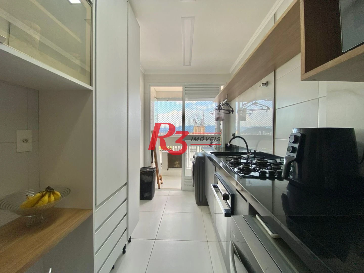 Apartamento com 2 dormitórios à venda, 66 m² por R$ 1.150.000,00 - Boqueirão - Santos/SP