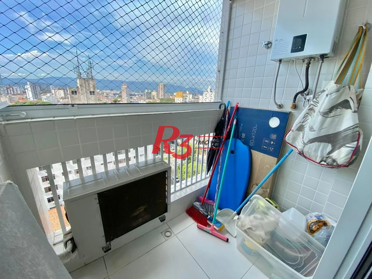 Apartamento com 2 dormitórios à venda, 66 m² por R$ 1.150.000,00 - Boqueirão - Santos/SP