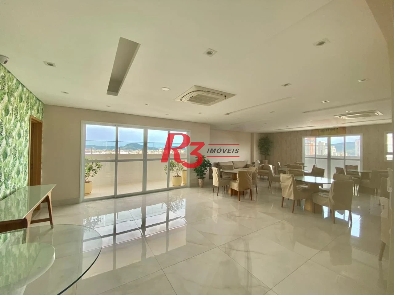Apartamento com 2 dormitórios à venda, 66 m² por R$ 1.150.000,00 - Boqueirão - Santos/SP