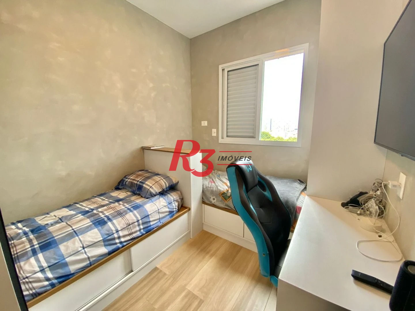 Apartamento com 2 dormitórios à venda, 66 m² por R$ 1.150.000,00 - Boqueirão - Santos/SP