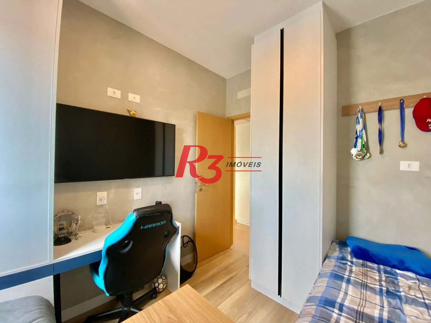 Apartamento com 2 dormitórios à venda, 66 m² por R$ 1.150.000,00 - Boqueirão - Santos/SP