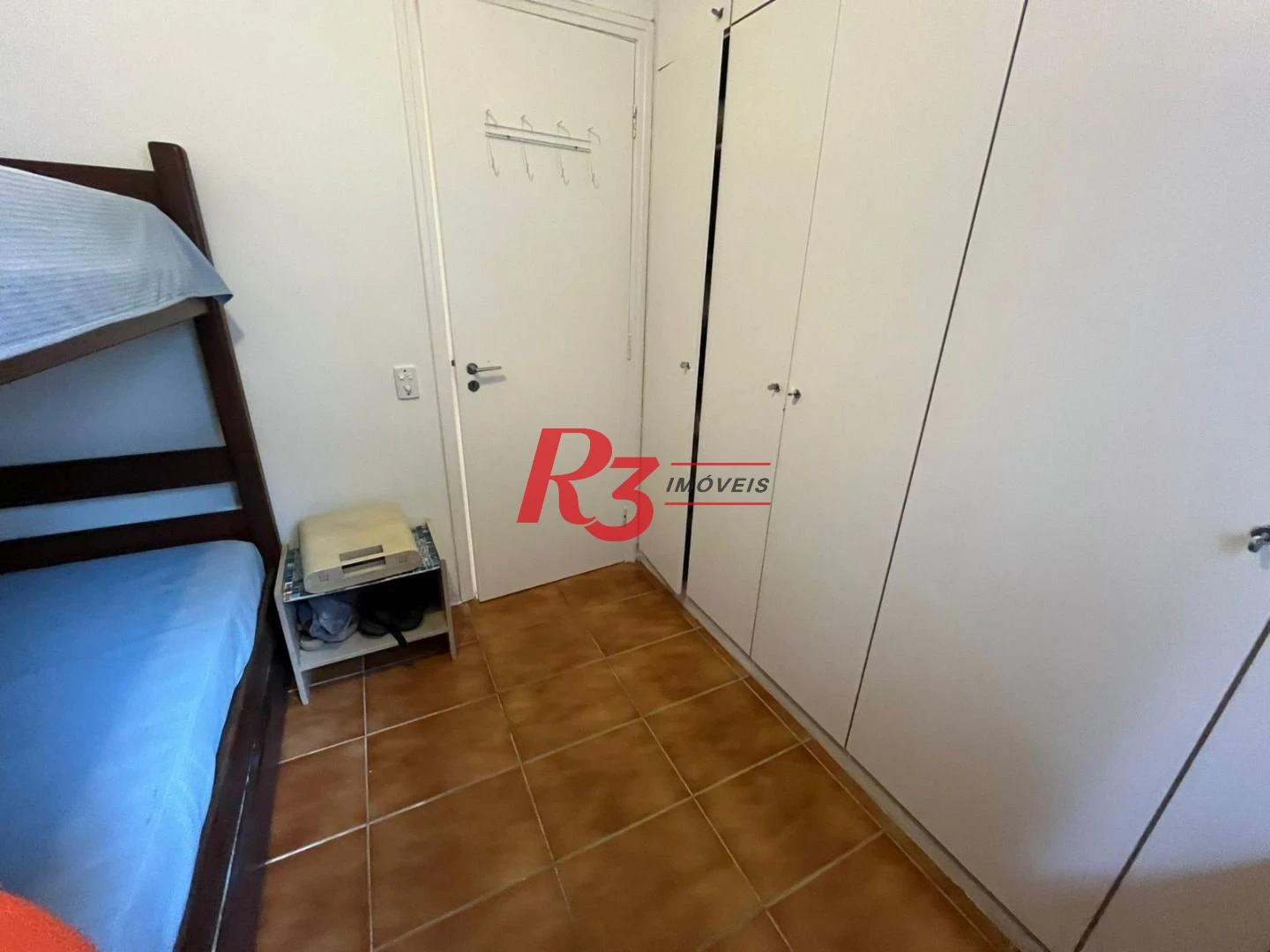 Apartamento com 3 dormitórios à venda, 82 m² por R$ 500.000,00 - Jardim Tejereba - Guarujá/SP