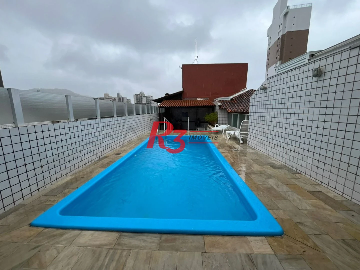 Apartamento com 3 dormitórios à venda, 82 m² por R$ 500.000,00 - Jardim Tejereba - Guarujá/SP