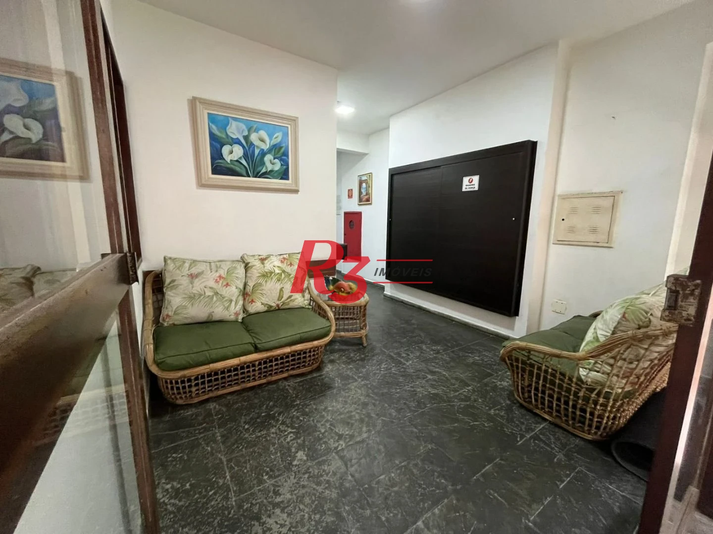 Apartamento com 3 dormitórios à venda, 82 m² por R$ 500.000,00 - Jardim Tejereba - Guarujá/SP