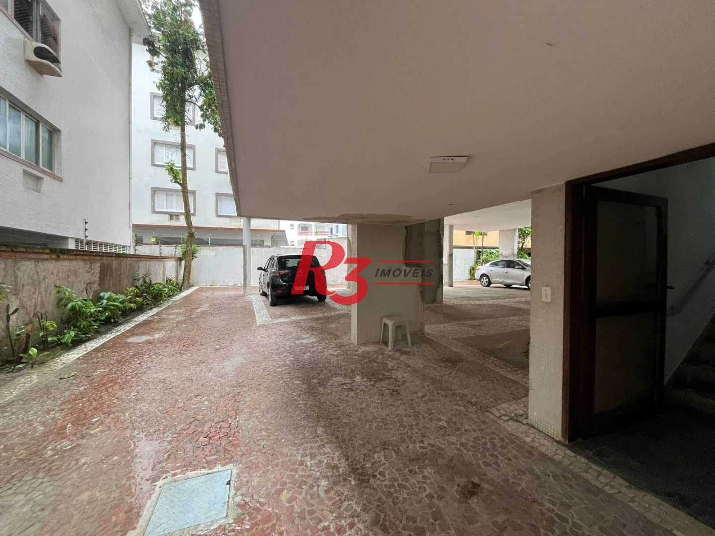 Apartamento com 3 dormitórios à venda, 82 m² por R$ 500.000,00 - Jardim Tejereba - Guarujá/SP