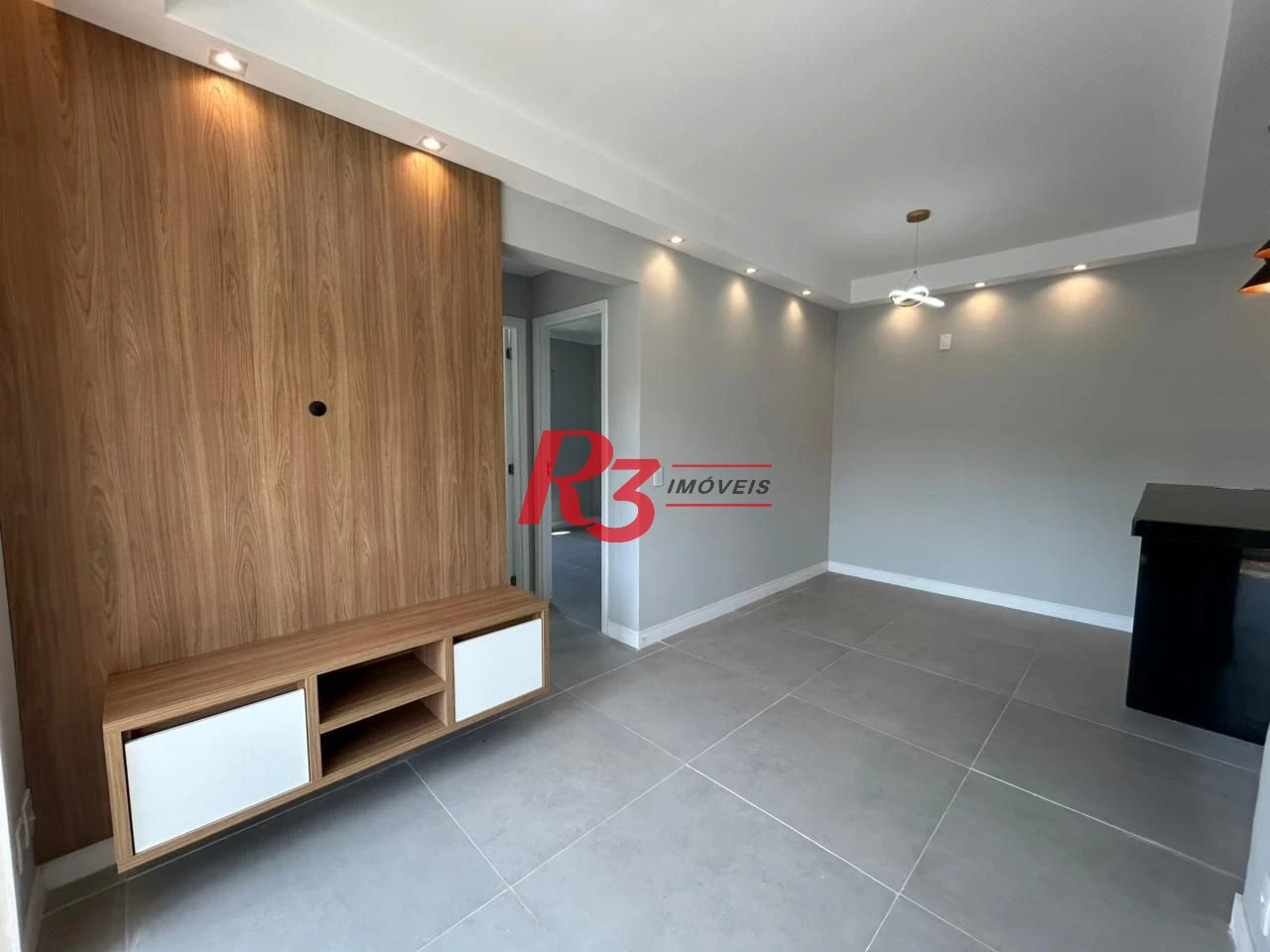Apartamento com 2 dormitórios à venda, 52 m² por R$ 400.000,00 - Morro Nova Cintra - Santos/SP