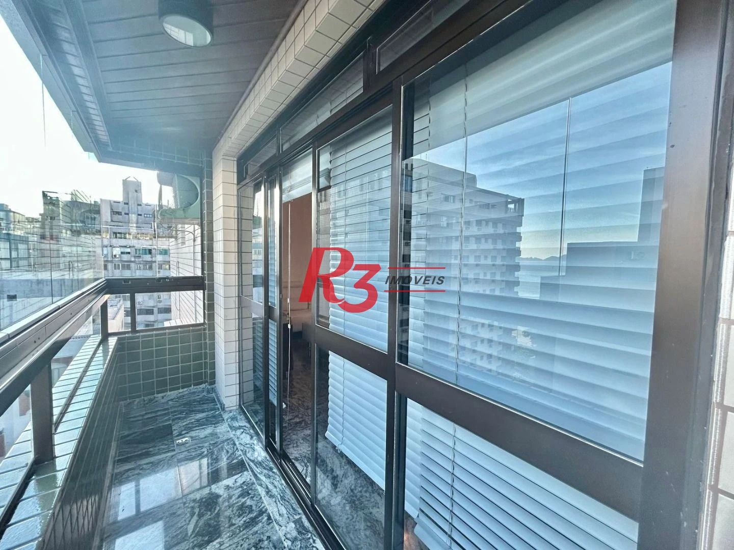 Cobertura com 3 dormitórios à venda, 212 m² por R$ 3.200.000,00 - Aparecida - Santos/SP