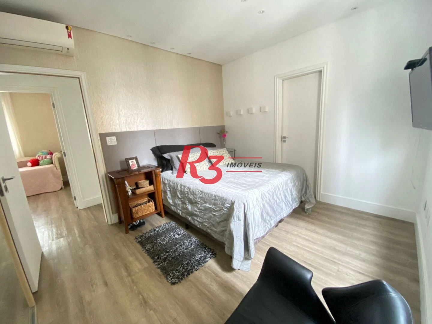 Apartamento com 3 dormitórios à venda, 138 m² por R$ 1.810.000,00 - Gonzaga - Santos/SP