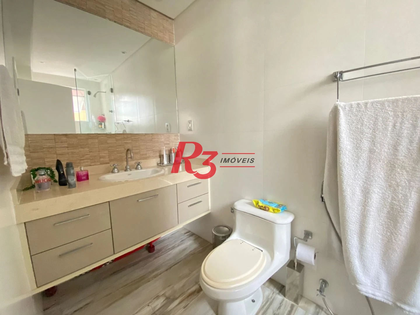 Apartamento com 3 dormitórios à venda, 138 m² por R$ 1.810.000,00 - Gonzaga - Santos/SP