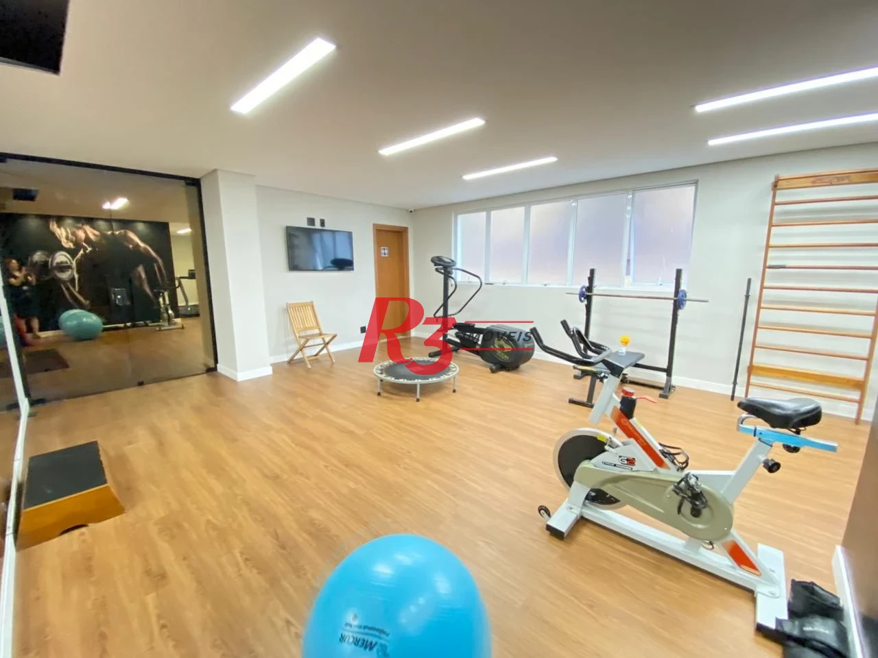 Apartamento com 3 dormitórios à venda, 138 m² por R$ 1.810.000,00 - Gonzaga - Santos/SP