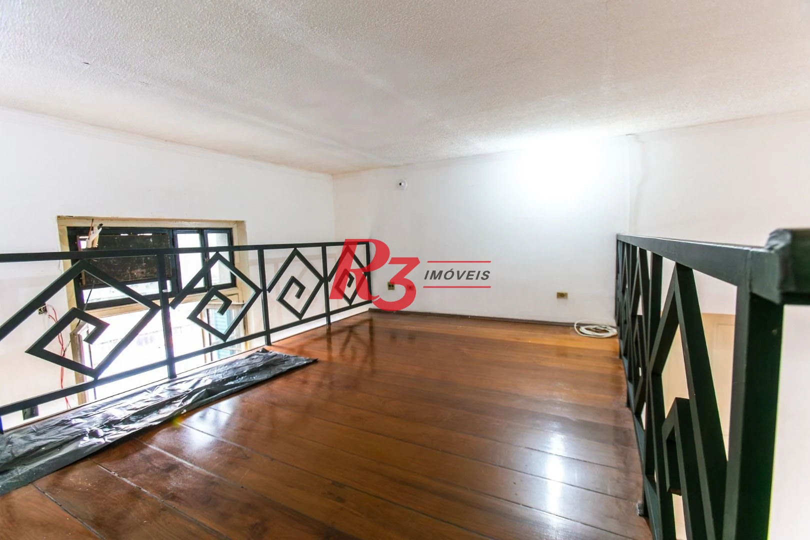 Sala, 37 m² - venda por R$ 300.000,00 ou aluguel por R$ 3.000,00/mês - Centro - Santos/SP
