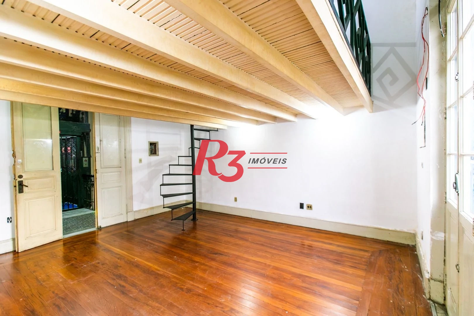 Sala, 37 m² - venda por R$ 300.000,00 ou aluguel por R$ 3.000,00/mês - Centro - Santos/SP