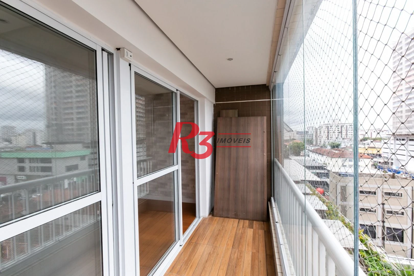 Apartamento com 2 dormitórios à venda, 69 m² - Encruzilhada - Santos/SP