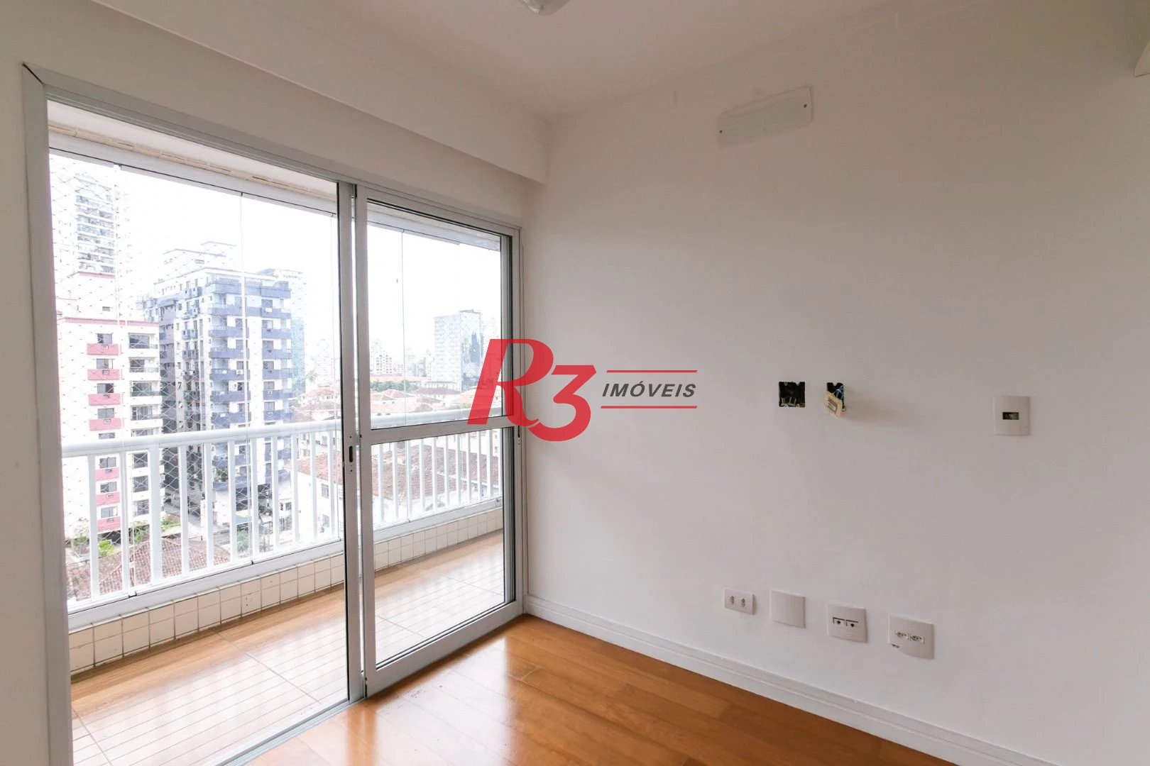 Apartamento com 2 dormitórios à venda, 69 m² - Encruzilhada - Santos/SP