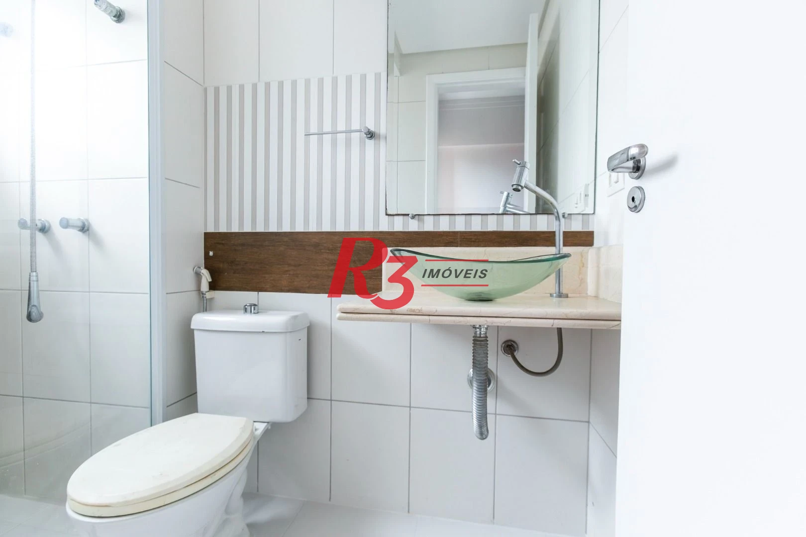 Apartamento com 2 dormitórios à venda, 69 m² - Encruzilhada - Santos/SP