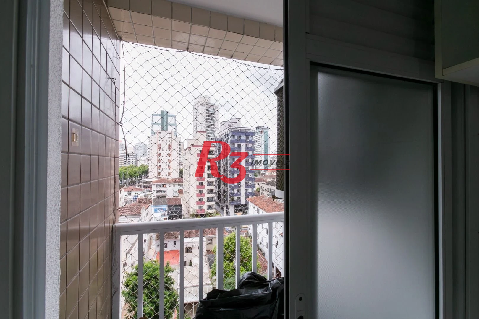 Apartamento com 2 dormitórios à venda, 69 m² - Encruzilhada - Santos/SP