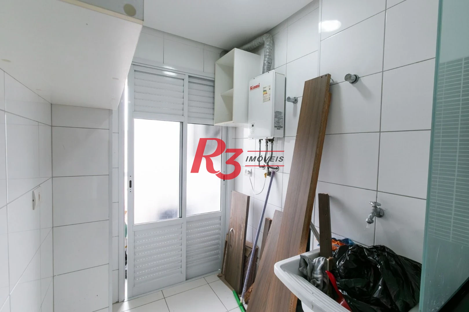 Apartamento com 2 dormitórios à venda, 69 m² - Encruzilhada - Santos/SP