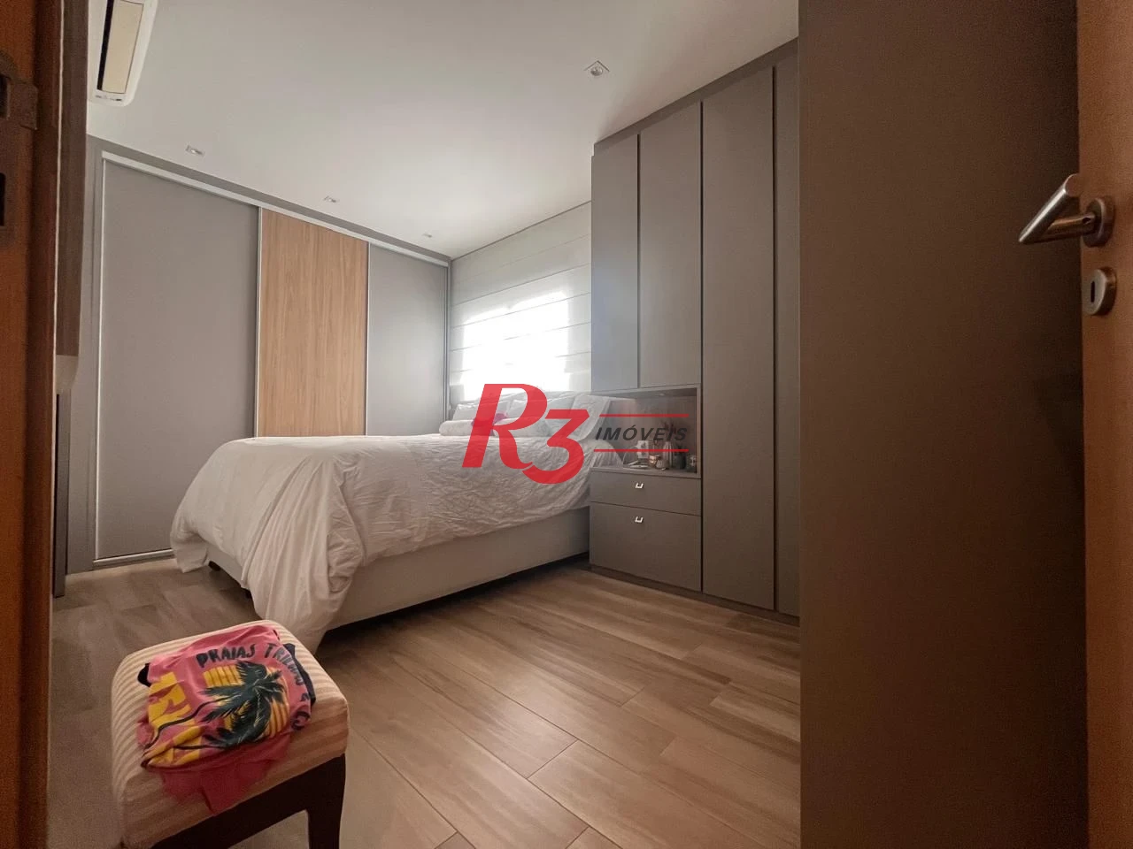 Apartamento com 1 dormitório à venda, 60 m² por R$ 880.000,00 - Aparecida - Santos/SP